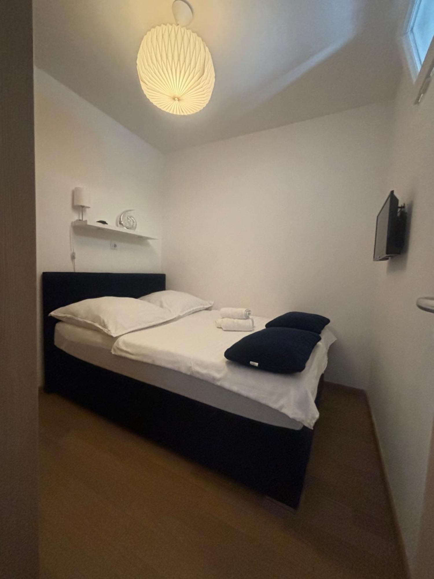 Apartment Dalmatinos Split Znjan Экстерьер фото