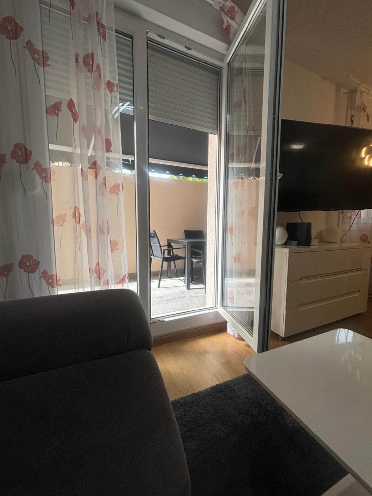 Apartment Dalmatinos Split Znjan Экстерьер фото